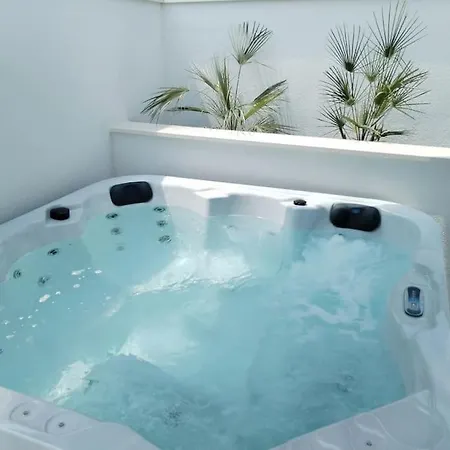 Olive Tree With Jacuzzi Villa