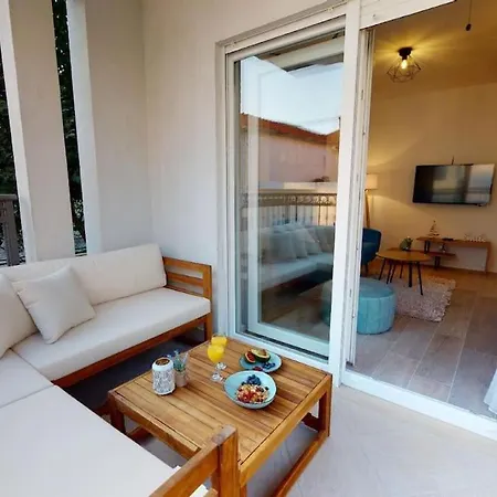 Olive Tree With Jacuzzi *
